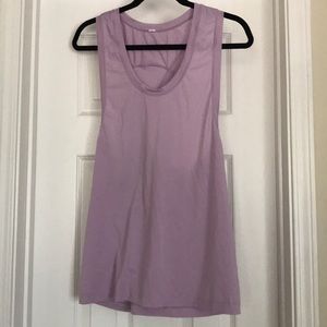 Lululemon workout top